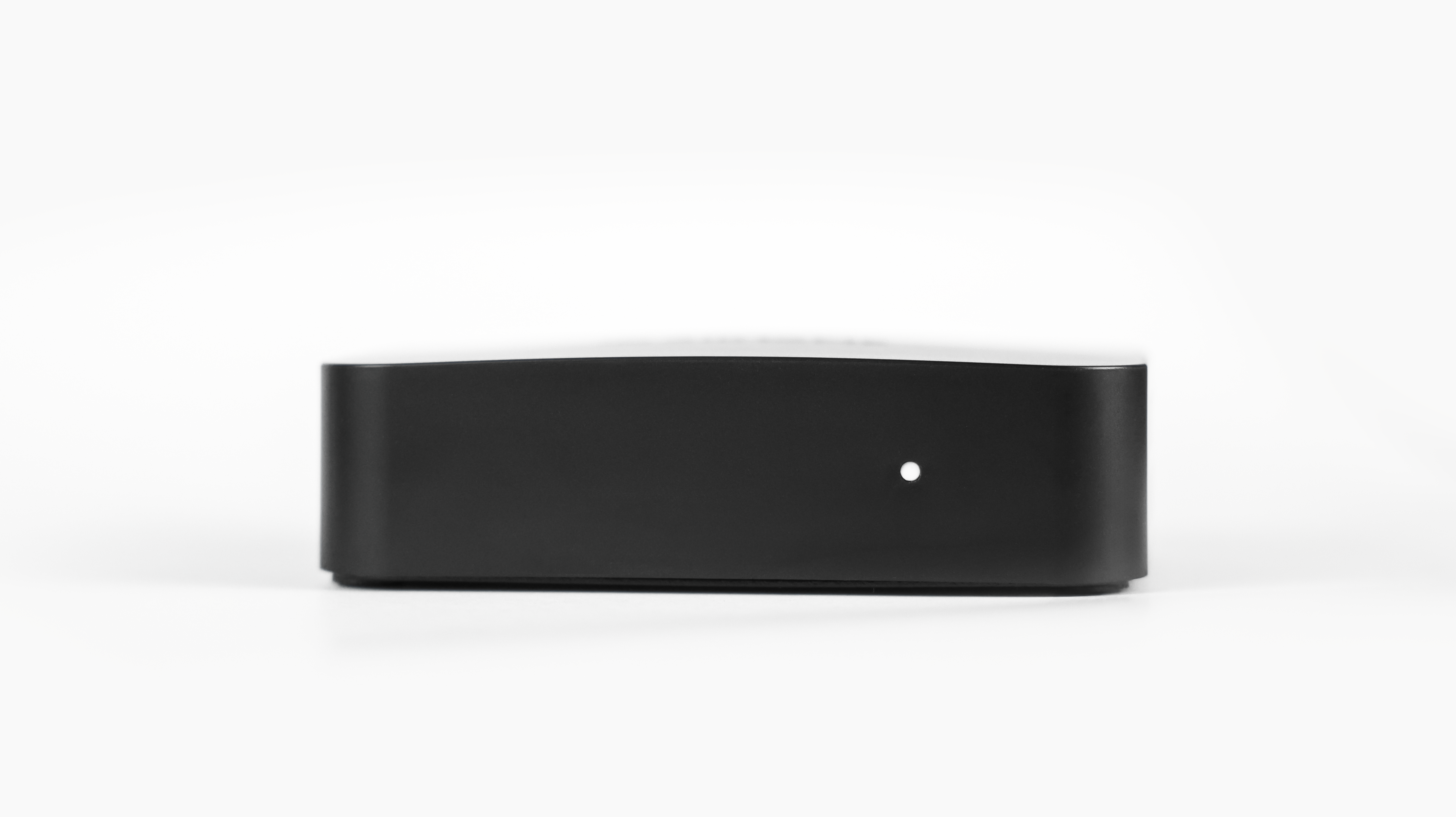 Airtame 3 Hybrid – Videokonferenzen + Digital Signage - 4K & PoE+ - 5 Jahreslizenz